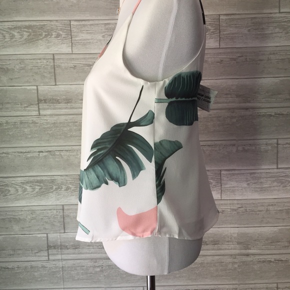 ❗️LAST❗️Tropical Print Tank - Picture 4 of 6